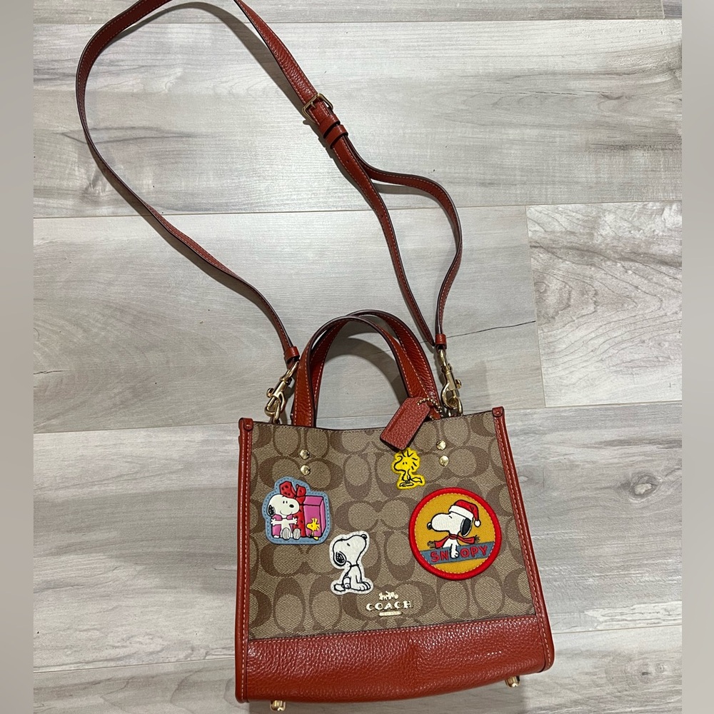 Coach snoopy crossbody purse